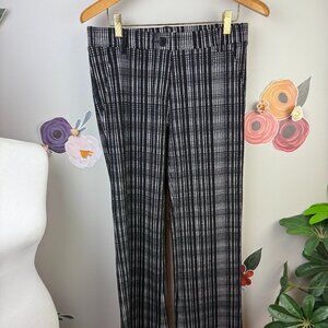 Betabrand Black and White Houndstooth Pants - Size - Small Petite